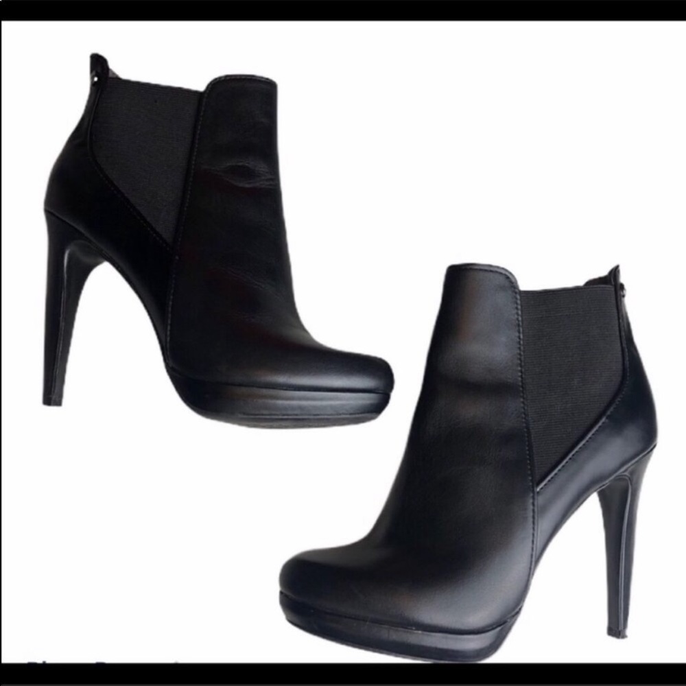 GUC Calvin Klein heel booties black 6.5